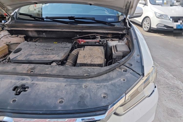 Used BYD Song Pro 2019 1.5T Automatic Prestige Model Engine Bay Left