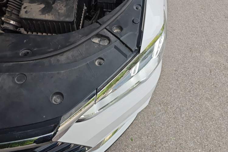 Used BYD Song Pro 2019 1.5T Automatic Luxury Model Engine Bay Left