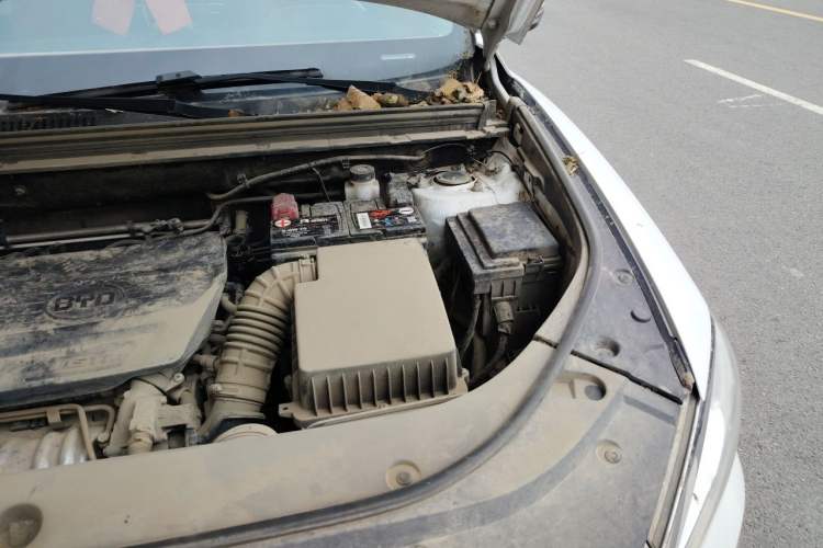 Used BYD Song Pro 2019 1.5T Automatic Prestige Model Engine Bay Left