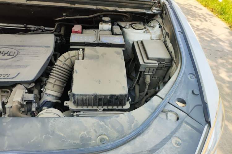 Used BYD Song Pro 2019 1.5T Automatic Luxury Model Engine Bay Left