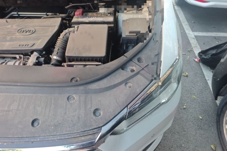 Used BYD Song Pro 2019 1.5T Automatic Prestige Model Engine Bay Left