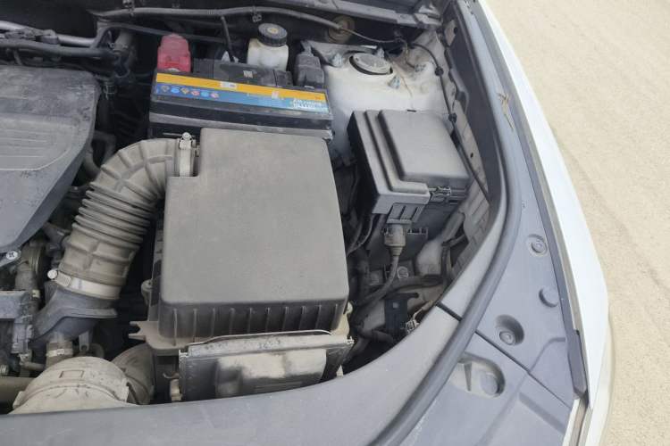 Used BYD Song Pro 2019 1.5T Automatic Elite Edition Engine Bay Left