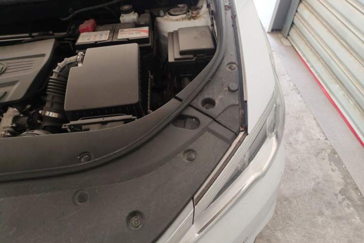 Used BYD Song Pro 2019 1.5T Automatic Luxury Model Engine Bay Left