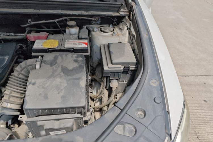 Used BYD Song Pro 2019 1.5T Automatic Luxury Model Engine Bay Left