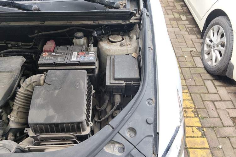 Used BYD Song Pro 2019 1.5T Automatic Prestige Model Engine Bay Left