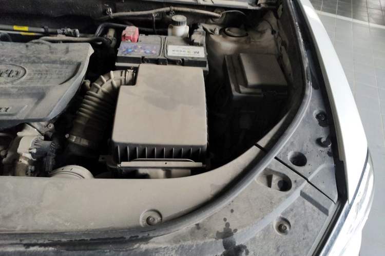 Used BYD Song Pro 2019 1.5T Automatic Luxury Model Engine Bay Left