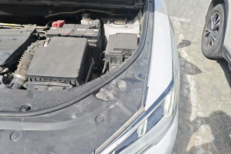 Used BYD Song Pro 2019 1.5T Automatic Elite Edition Engine Bay Left