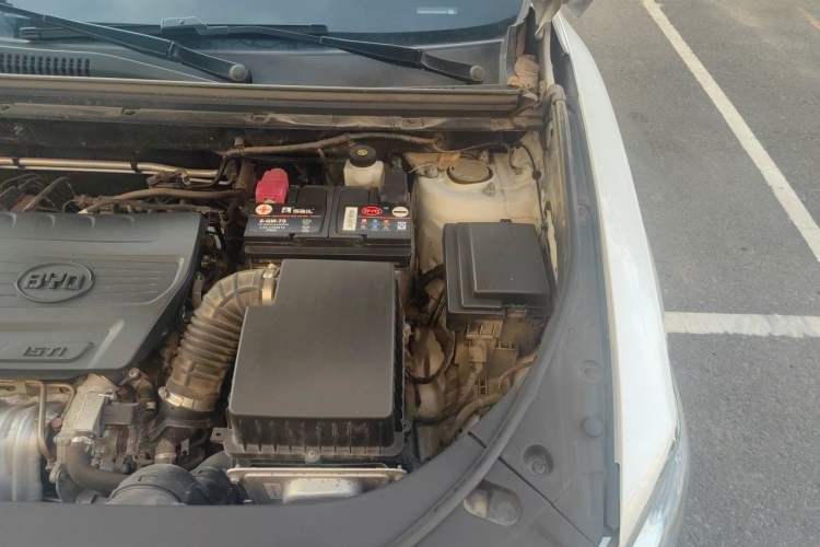 Used BYD Song Pro 2019 1.5T Automatic Elite Edition Engine Bay Left