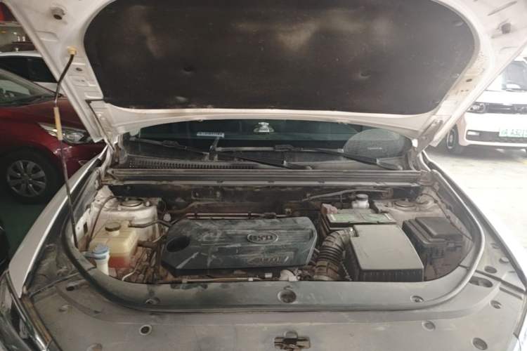 Used BYD Song Pro 2019 1.5T Automatic Elite Edition Engine Bay