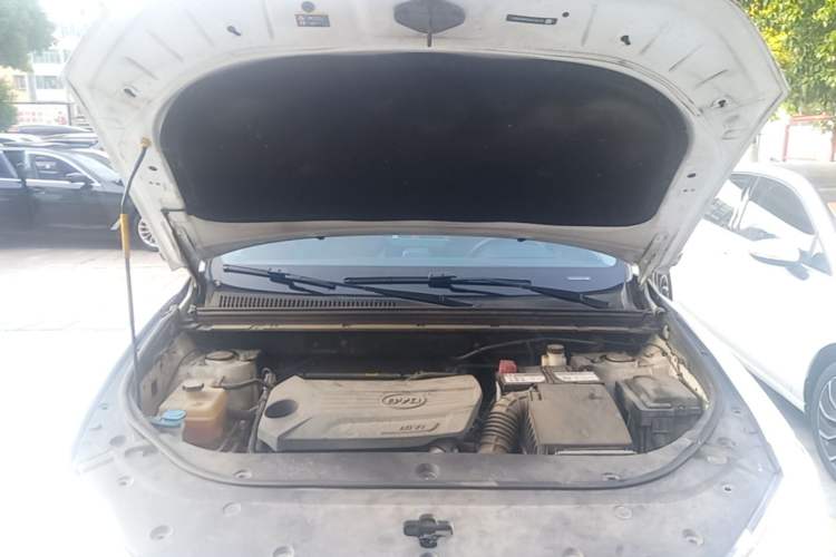 Used BYD Song Pro 2019 1.5T Automatic Elite Edition Engine Bay