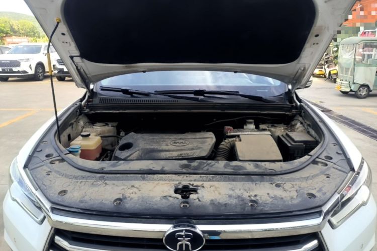 Used BYD Song Pro 2019 1.5T Automatic Prestige Model Engine Bay