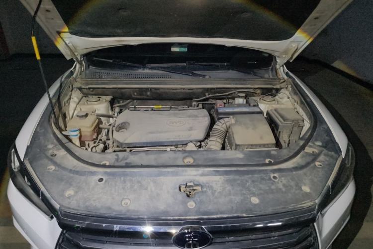 Used BYD Song Pro 2019 1.5T Automatic Luxury Model Engine Bay