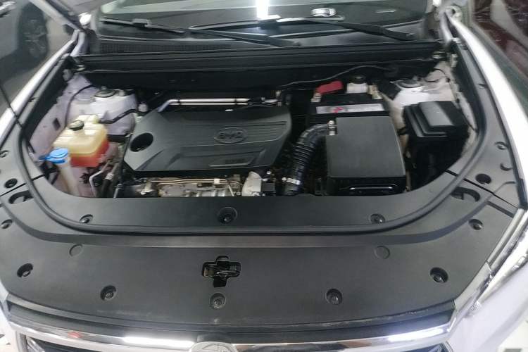 Used BYD Song Pro 2019 1.5T Automatic Elite Edition Engine Bay