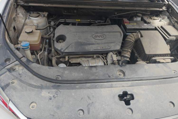 Used BYD Song Pro 2019 1.5T Automatic Elite Edition Engine Bay