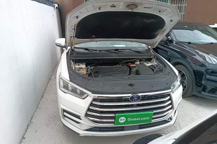 Used BYD Song Pro 2019 1.5T Automatic Elite Edition Engine Bay