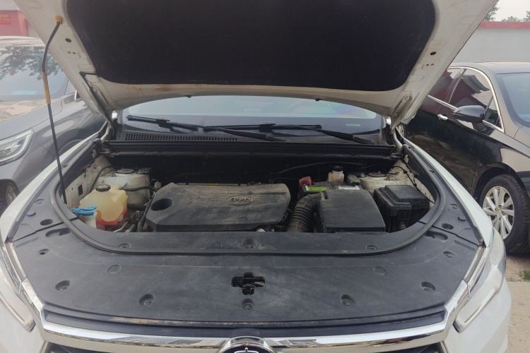 Used BYD Song Pro 2019 1.5T Automatic Elite Edition Engine Bay