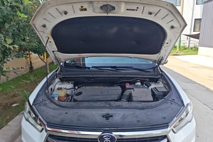 Used BYD Song Pro 2019 1.5T Automatic Elite Edition Engine Bay