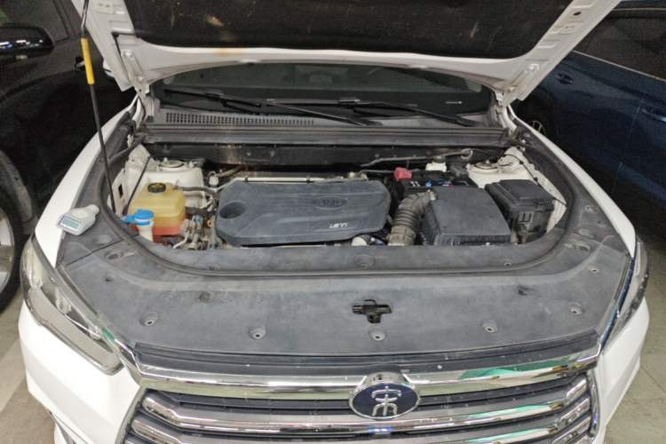 Used BYD Song Pro 2019 1.5T Automatic Elite Edition Engine Bay