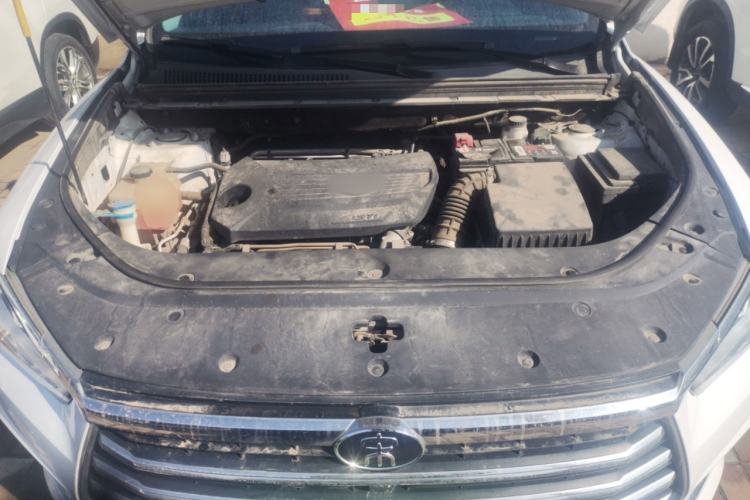 Used BYD Song Pro 2019 1.5T Automatic Elite Edition Engine Bay