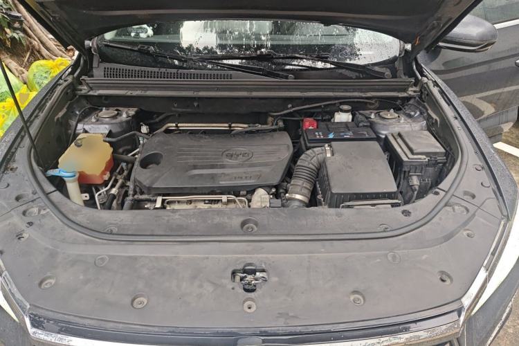 Used BYD Song Pro 2019 1.5T Automatic Prestige Model Engine Bay