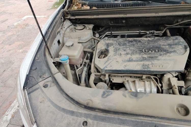 Used BYD Song Pro 2019 1.5T Automatic Prestige Model Engine Bay Right