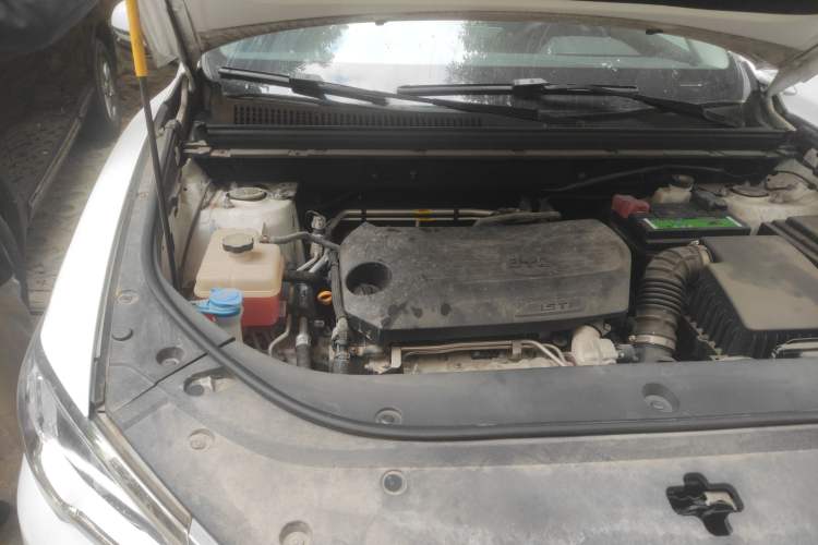 Used BYD Song Pro 2019 1.5T Automatic Luxury Model Engine Bay Right