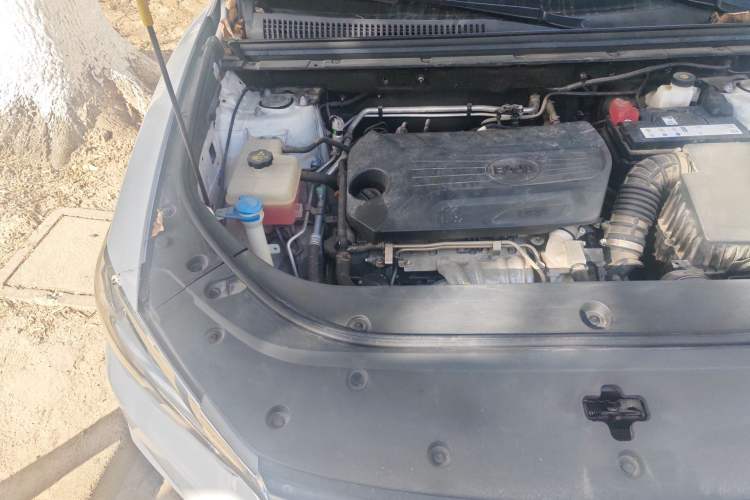Used BYD Song Pro 2019 1.5T Automatic Luxury Model Engine Bay Right