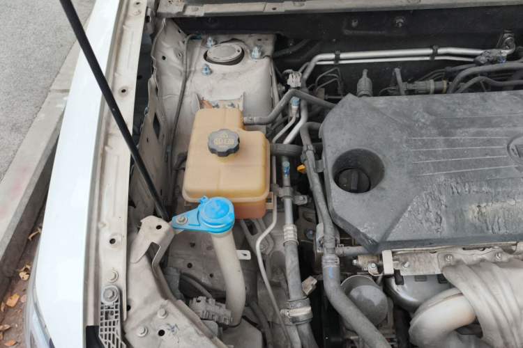 Used BYD Song Pro 2019 1.5T Automatic Prestige Model Engine Bay Right