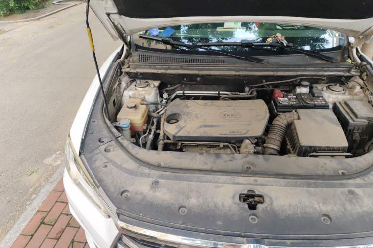 Used BYD Song Pro 2019 1.5T Automatic Luxury Model Engine Bay Right