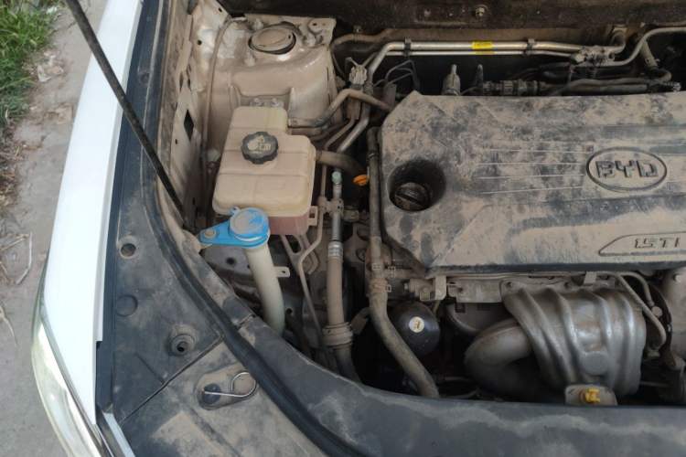 Used BYD Song Pro 2019 1.5T Automatic Luxury Model Engine Bay Right
