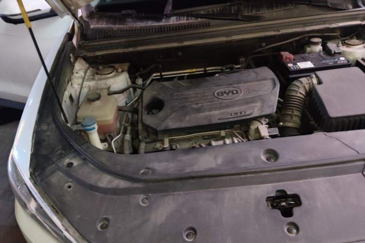 Used BYD Song Pro 2019 1.5T Automatic Luxury Model Engine Bay Right