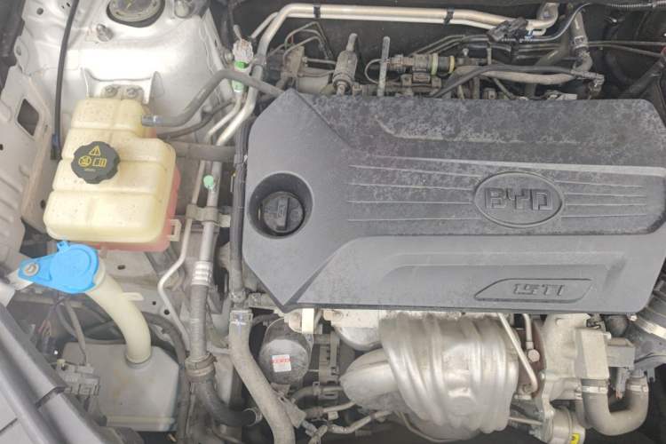 Used BYD Song Pro 2019 1.5T Automatic Luxury Model Engine Bay Right
