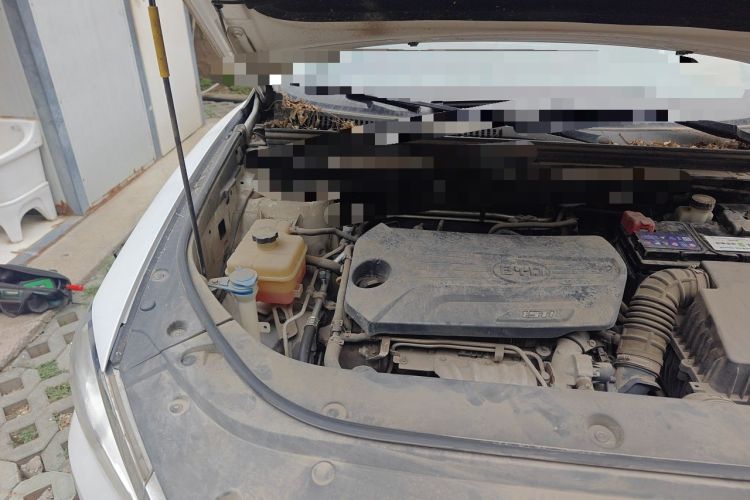 Used BYD Song Pro 2019 1.5T Automatic Luxury Model Engine Bay Right