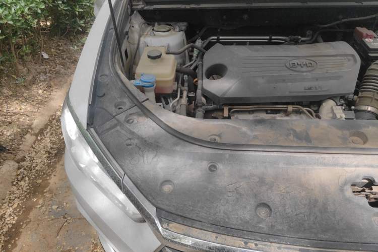 Used BYD Song Pro 2019 1.5T Automatic Elite Edition Engine Bay Right
