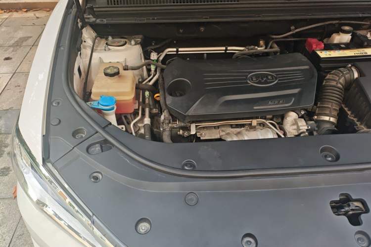 Used BYD Song Pro 2019 1.5T Automatic Elite Edition Engine Bay Right
