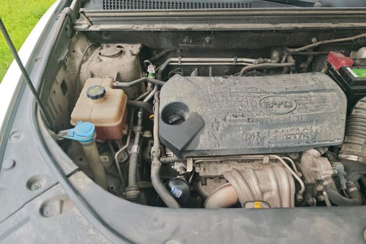 Used BYD Song Pro 2019 1.5T Automatic Elite Edition Engine Bay Right
