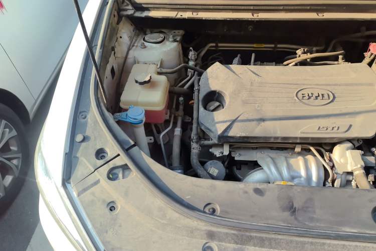 Used BYD Song Pro 2019 1.5T Automatic Prestige Model Engine Bay Right