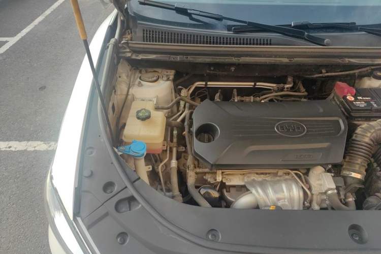 Used BYD Song Pro 2019 1.5T Automatic Elite Edition Engine Bay Right