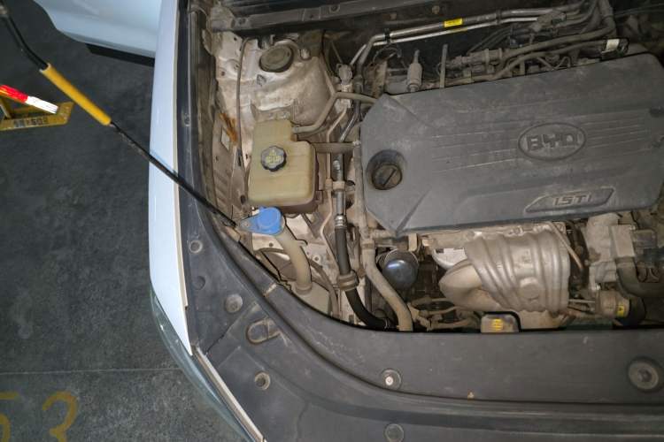 Used BYD Song Pro 2019 1.5T Automatic Luxury Model Engine Bay Right