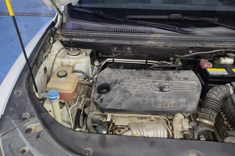 Used BYD Song Pro 2019 1.5T Automatic Elite Edition Engine Bay Right