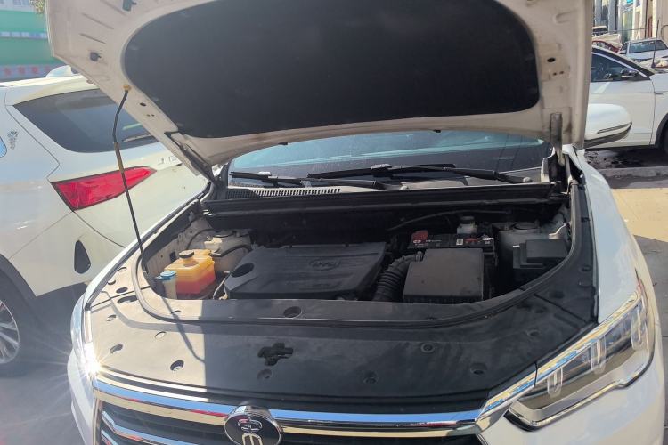 Used BYD Song Pro 2019 1.5T Automatic Luxury Model Engine Bay