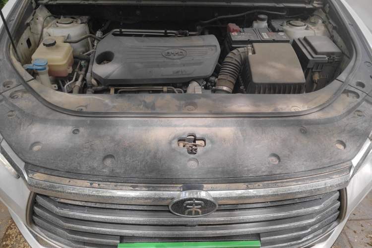 Used BYD Song Pro 2019 1.5T Automatic Elite Edition Engine Bay
