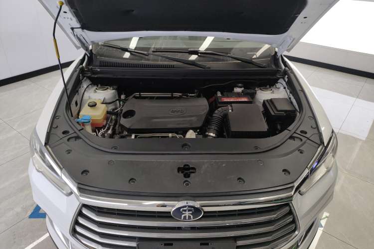 Used BYD Song Pro 2019 1.5T Automatic Elite Edition Engine Bay