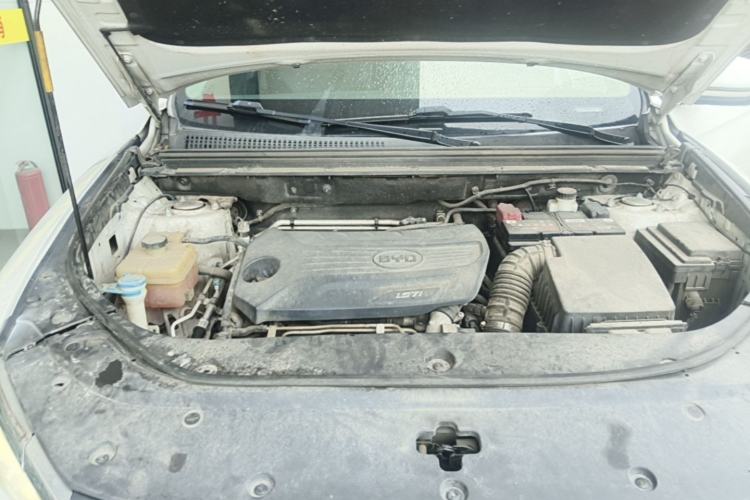 Used BYD Song Pro 2019 1.5T Automatic Luxury Model Engine Bay