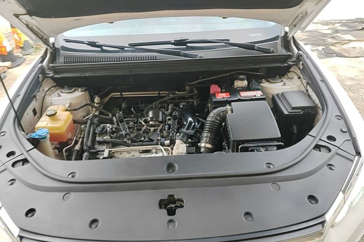 Used BYD Song Pro 2019 1.5T Automatic Elite Edition Engine Bay