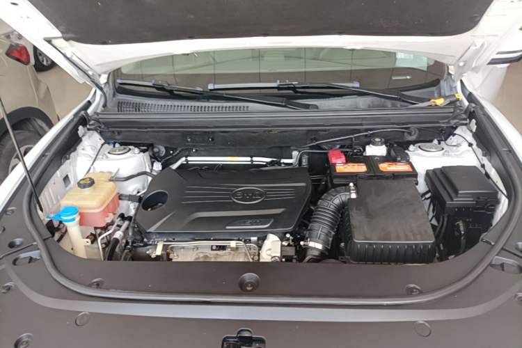 Used BYD Song Pro 2019 1.5T Automatic Luxury Model Engine Bay
