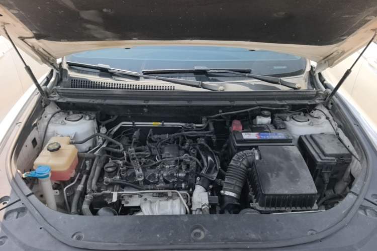 Used BYD Song Pro 2019 1.5T Automatic Luxury Model Engine Bay