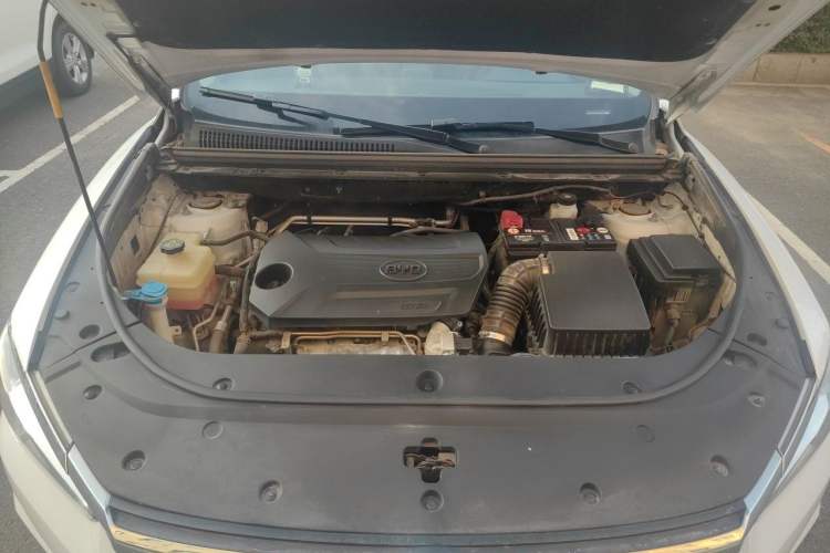 Used BYD Song Pro 2019 1.5T Automatic Elite Edition Engine Bay