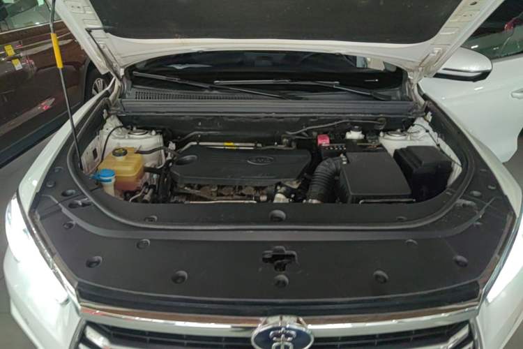 Used BYD Song Pro 2019 1.5T Automatic Luxury Model Engine Bay