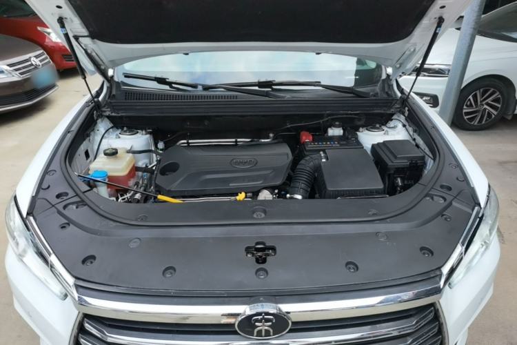 Used BYD Song Pro 2019 1.5T Automatic Luxury Model Engine Bay
